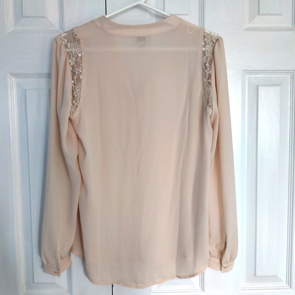 XS Loft Chiffon Blouse - Picture 2 of 5